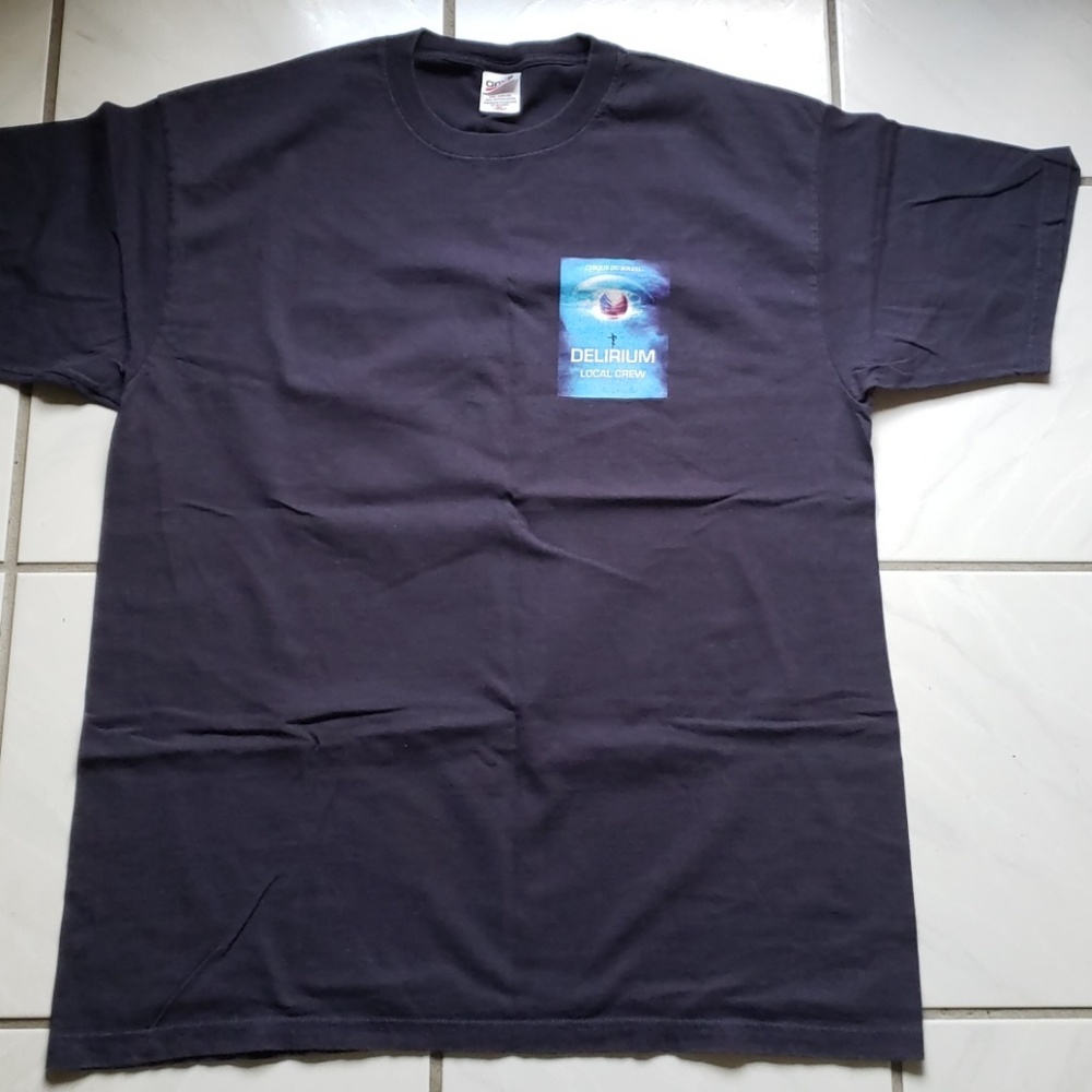 Rare new "cirque de soleil" local crew shirt